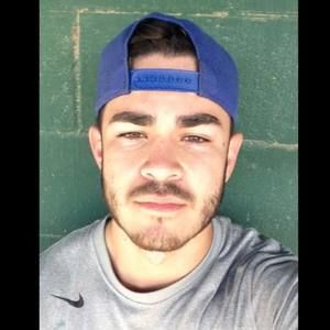 Meet your Posher, Luis